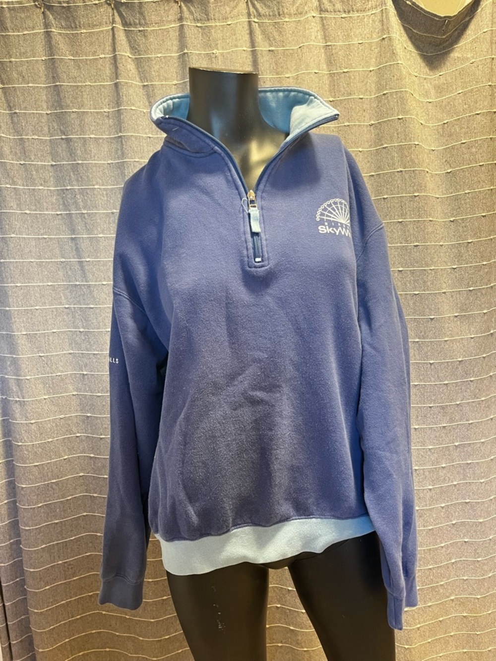 Vintage Niagara Falls Skywheel Collared Quarter Zip Sweater